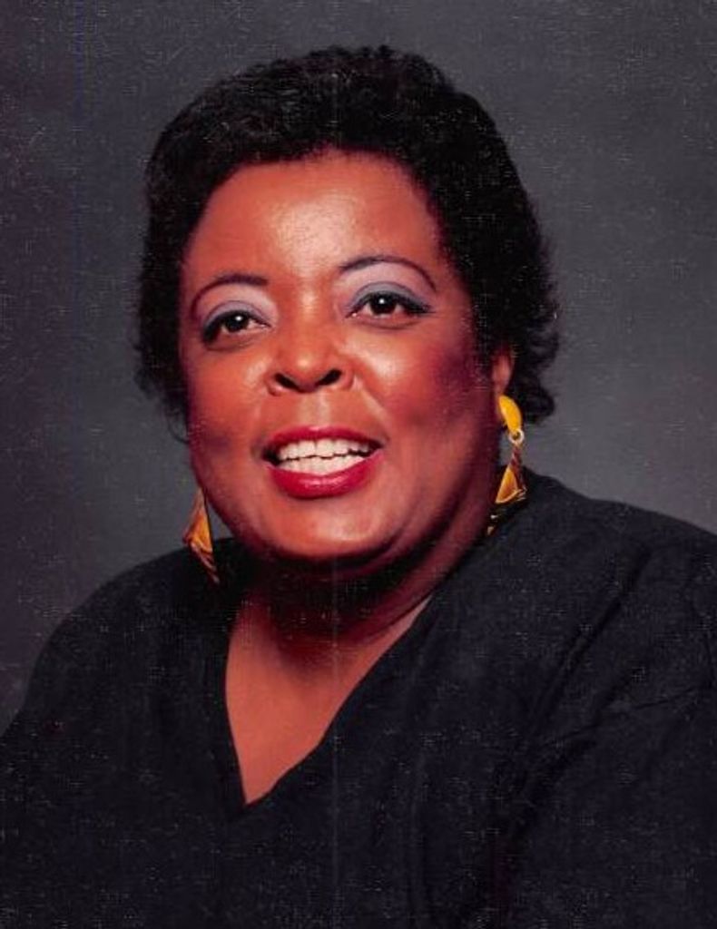 PEARLIE BIZOR