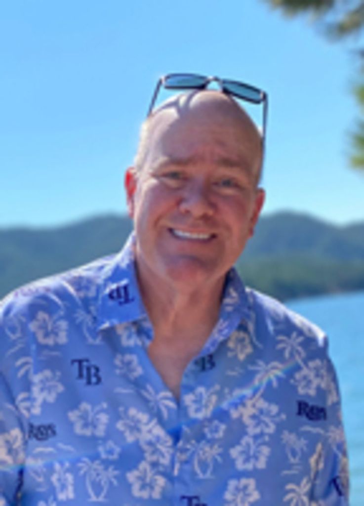 Brett Deon Sneesby Profile Photo