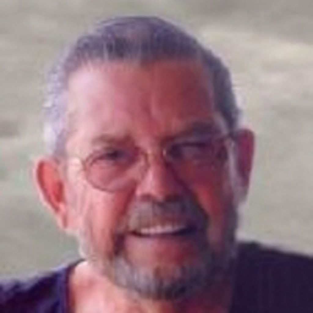 Thomas Davis Sr.