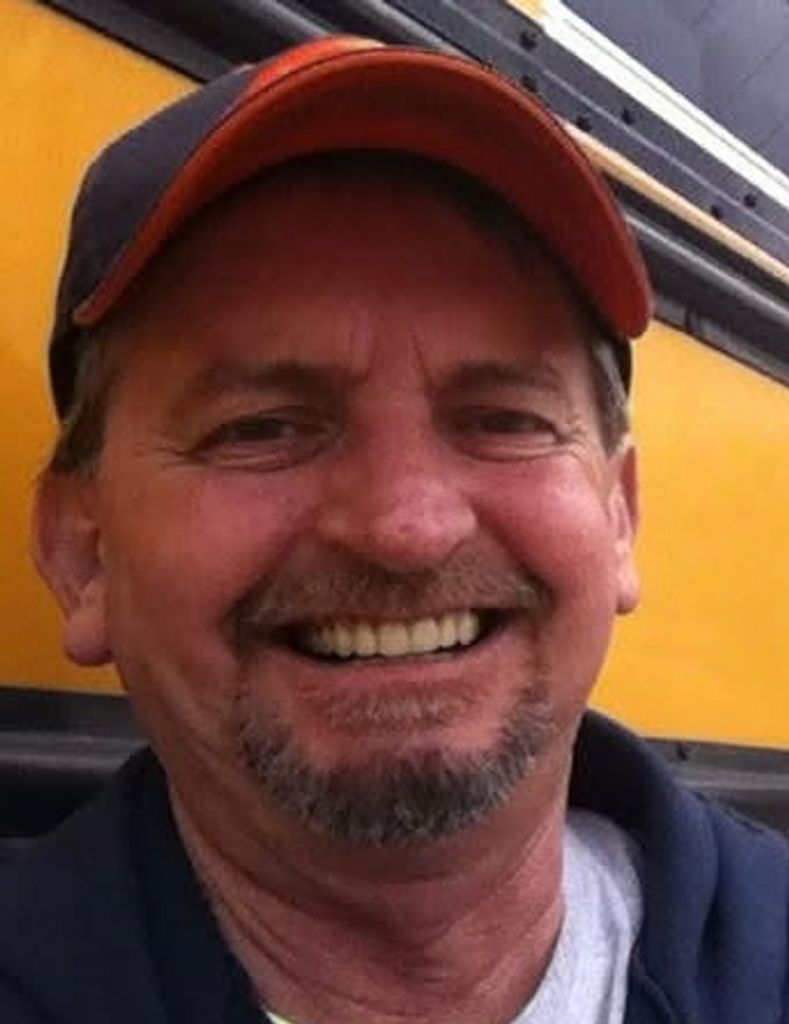 Dennis Robert Ryan Profile Photo