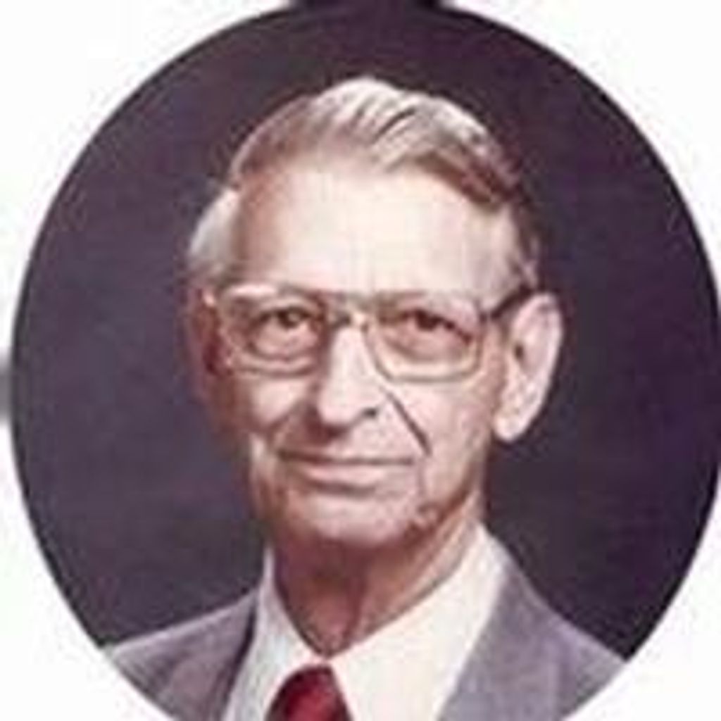 Richard D Deyoung