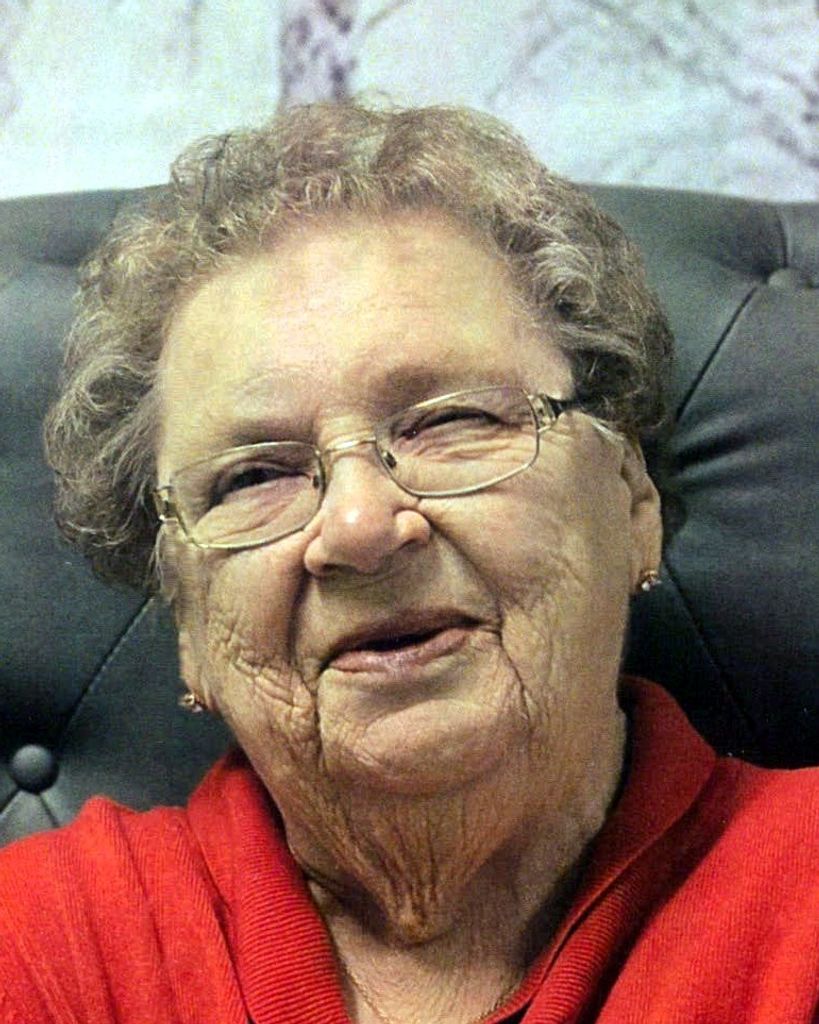 Sandra Dawn Robar Profile Photo