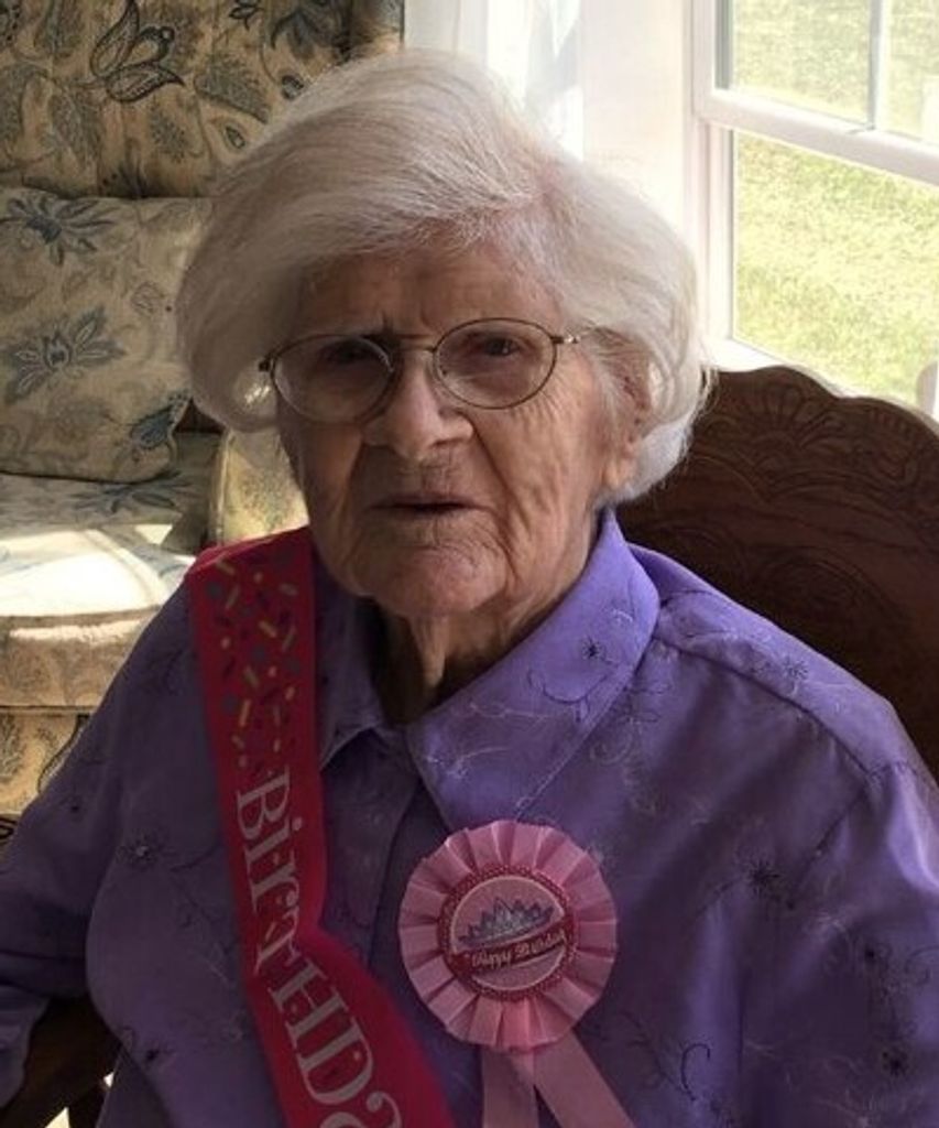 Mary Lou Hall Profile Photo