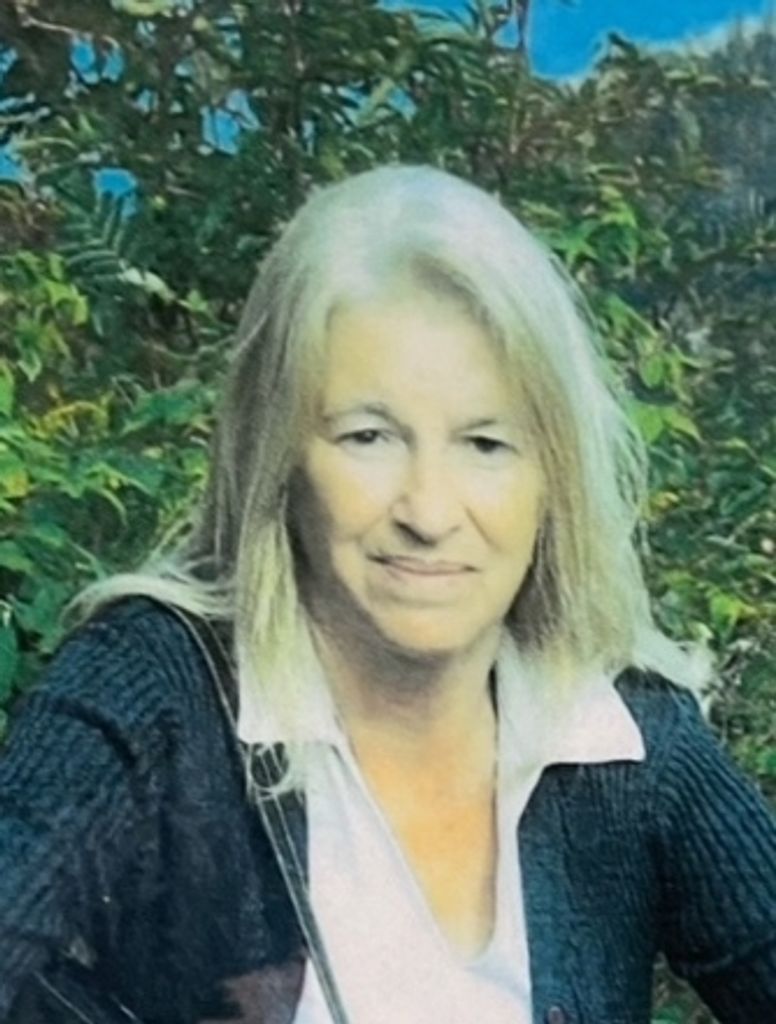 Mary Ellen Caramanis Profile Photo