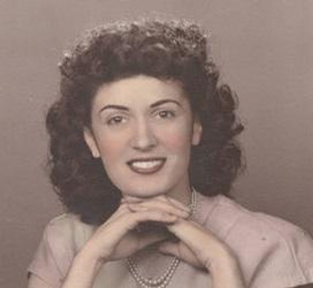 Loretta Dipaolo Tretola Profile Photo
