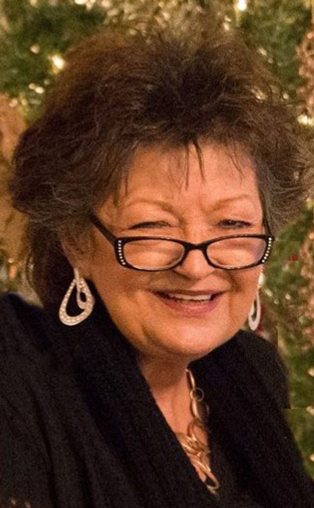 Terri Lea (Sexton)  Pierce Profile Photo