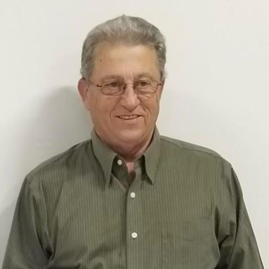 Paul Loren Chapman Profile Photo