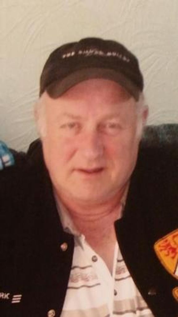 Daniel Whitten Profile Photo