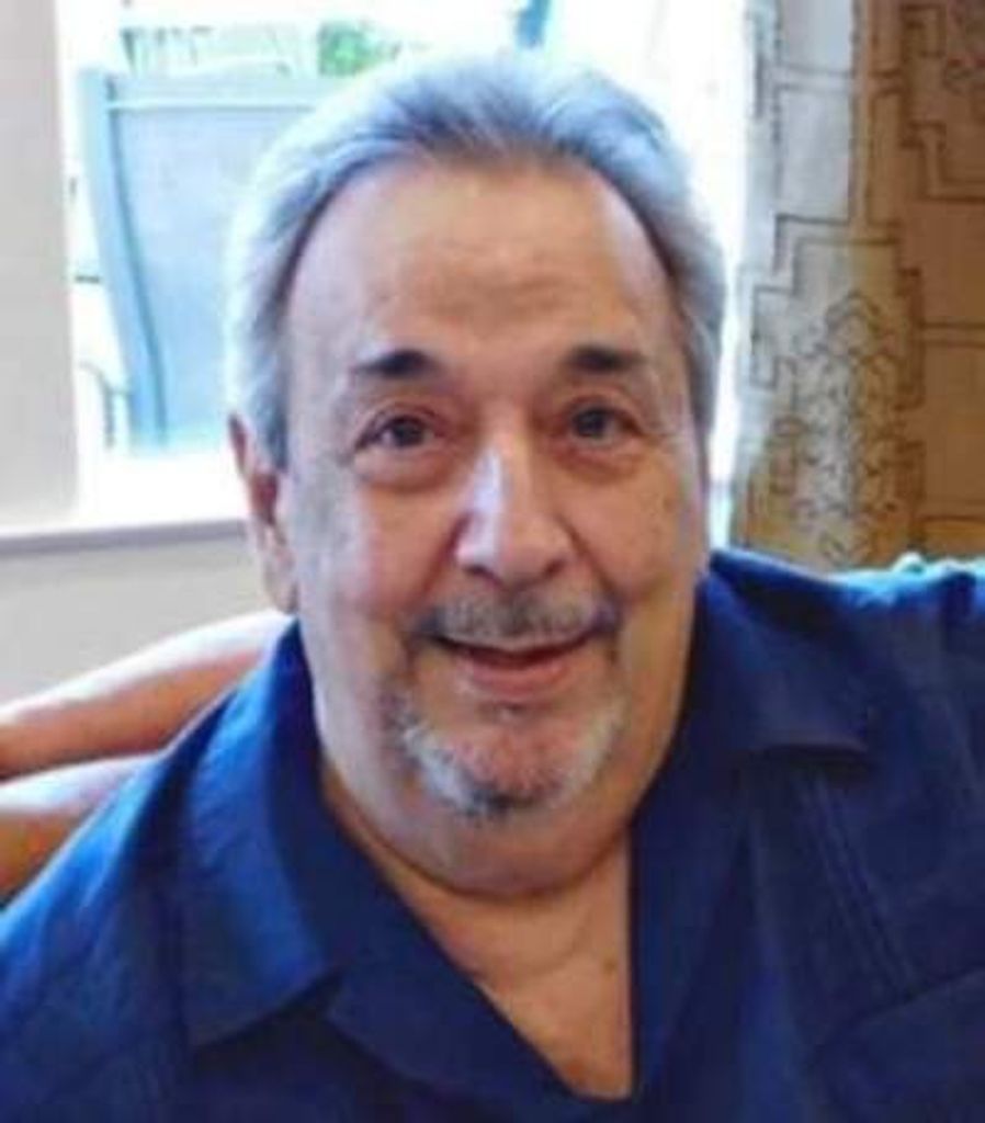 Andrew Riva Profile Photo
