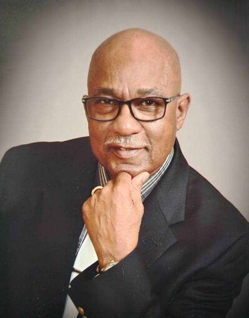 Alton Moore Profile Photo