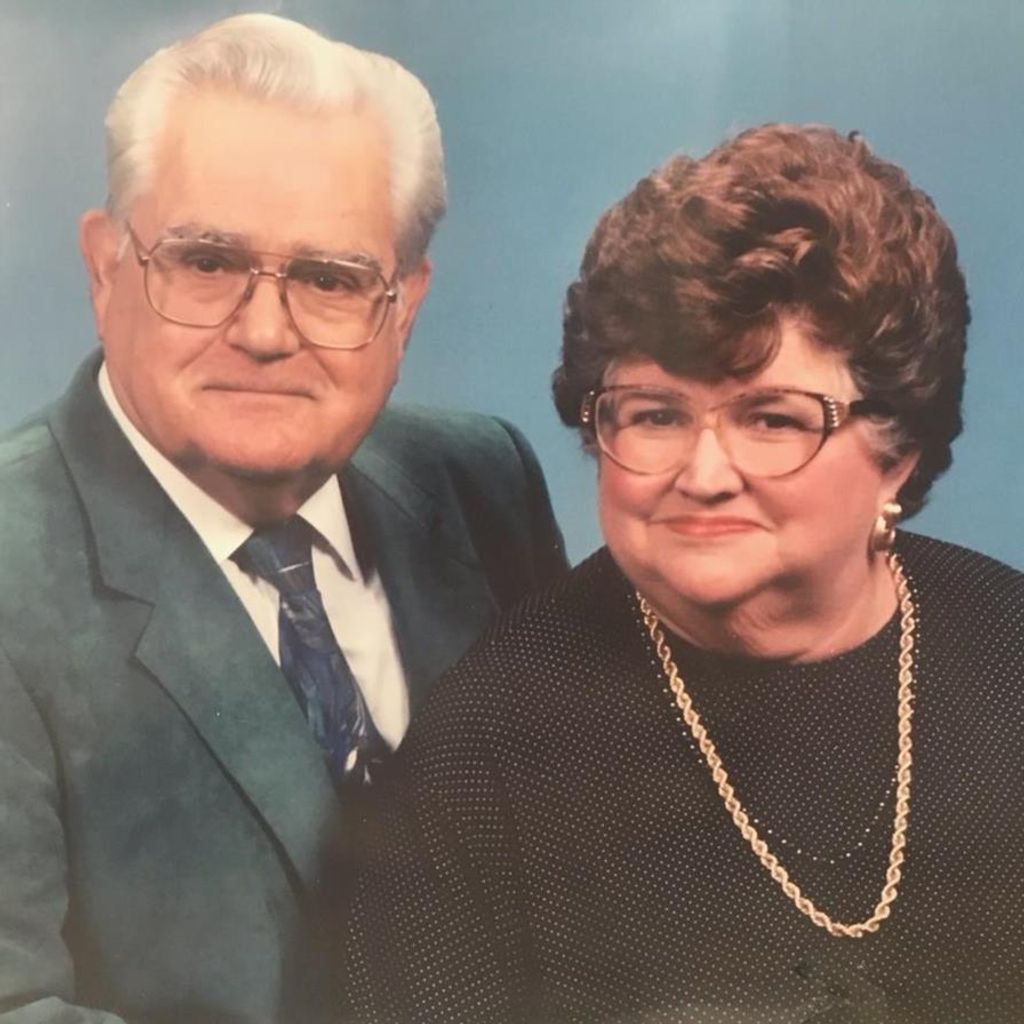 Nanie And Curtis Weaver Profile Photo