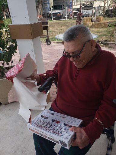 Fernando Guajardo Sr. photo gallery thumbnail 105 of 132