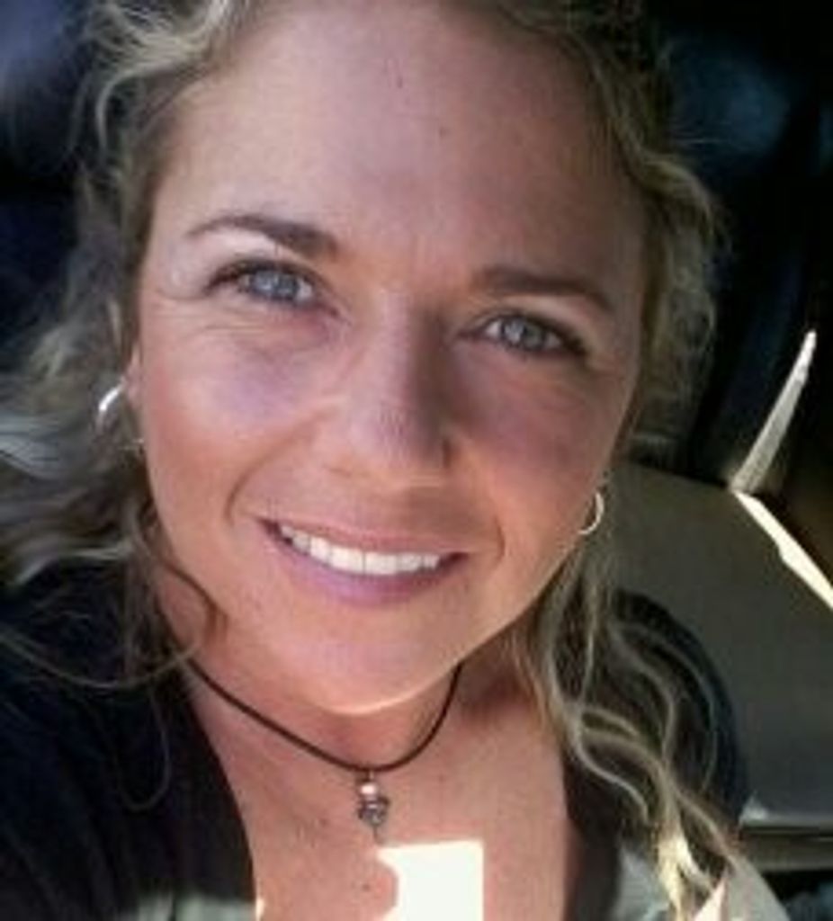 Lesley (Eure)  Price Profile Photo