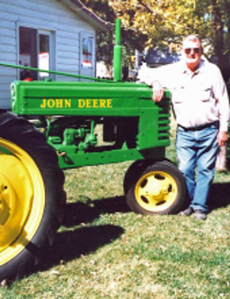 Earl  Glen Hartzog