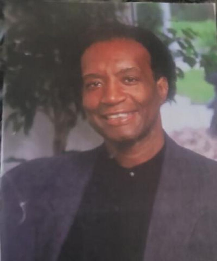 Mr. Robert Tell Profile Photo