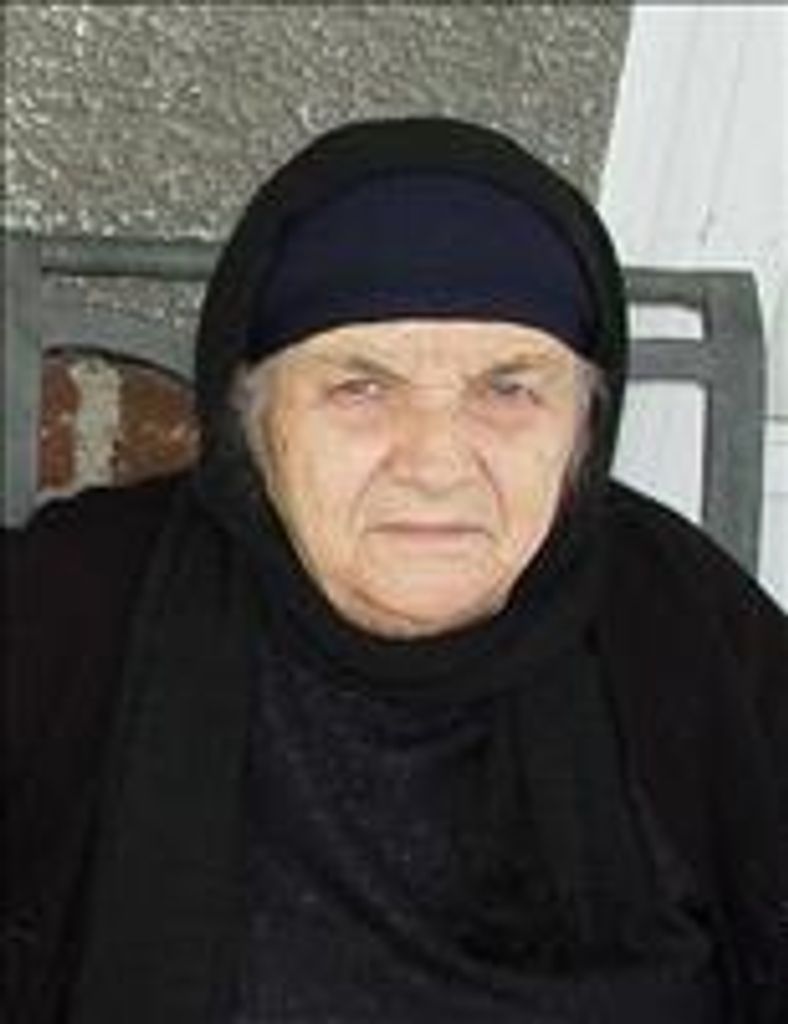 Dinushe (Kalemaj) Spahiu