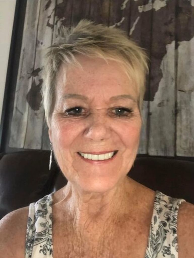 Kim Sandra Splawn Profile Photo