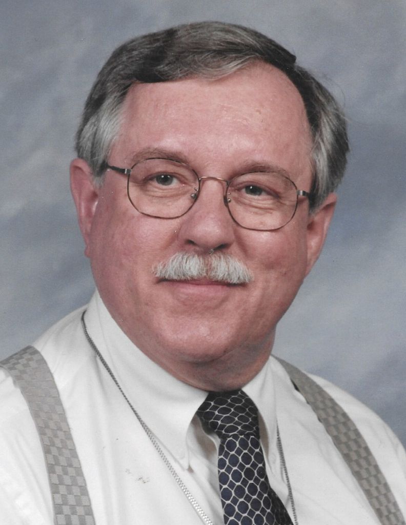 Rev. Lowell Hilding Halvorson