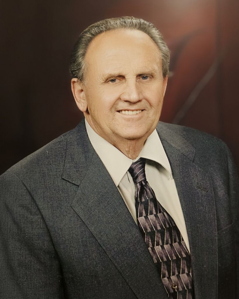 Roger Thomas Lester Profile Photo