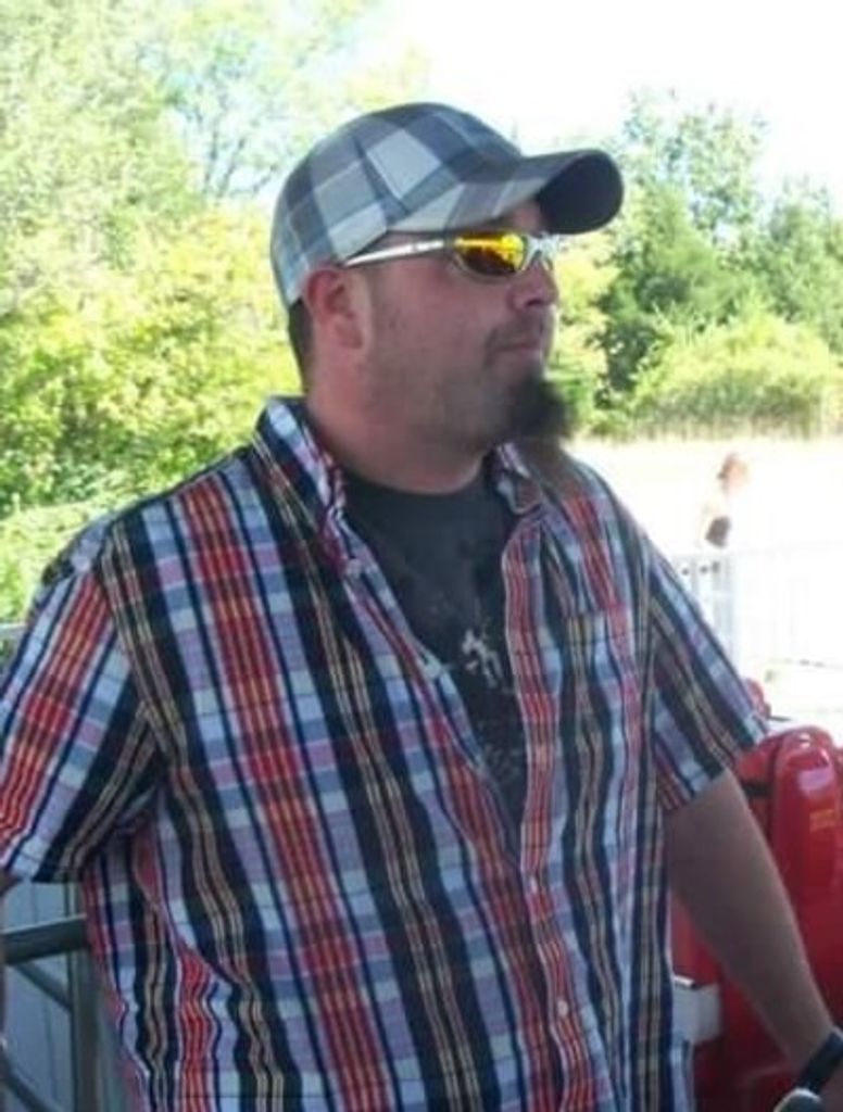 James Travis Hicks Profile Photo