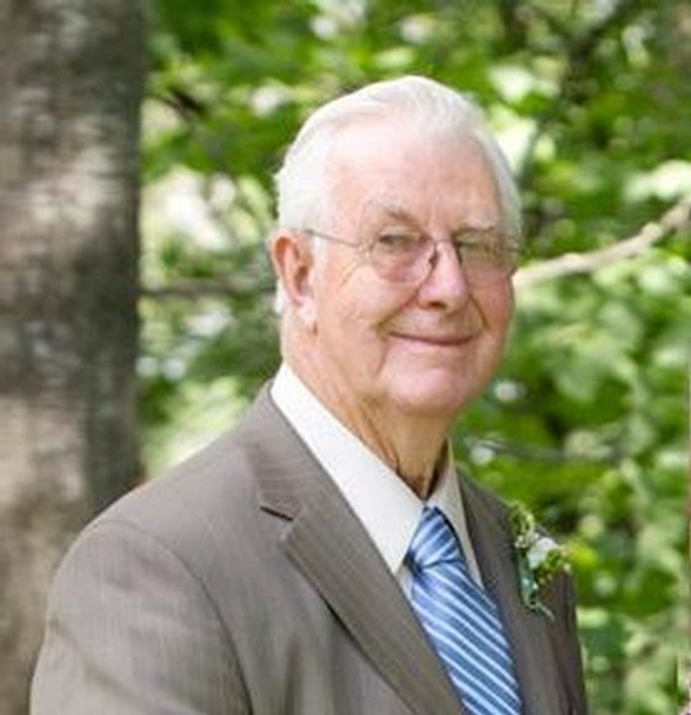 Ambrose Jusczak Profile Photo