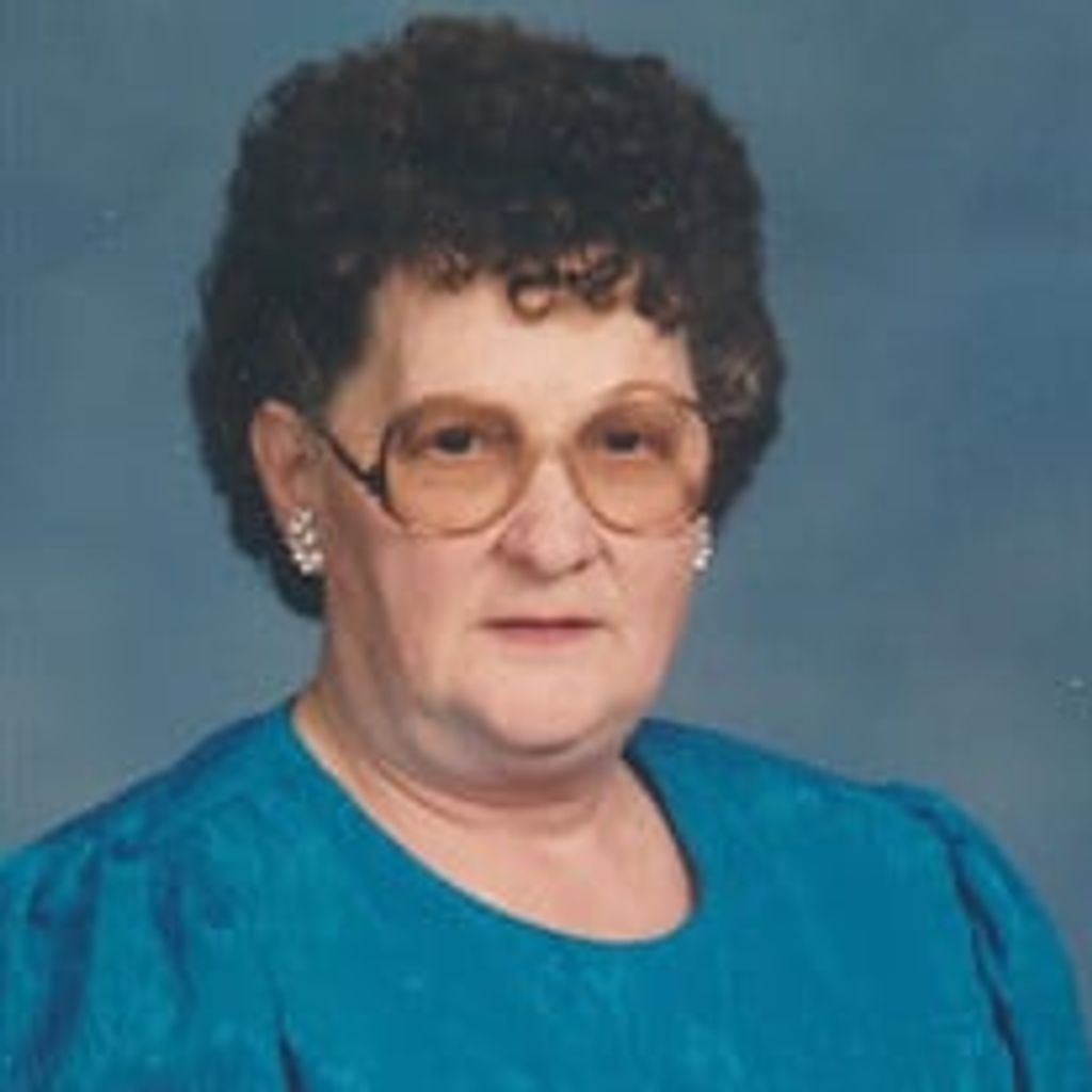 Maxine L McDonald