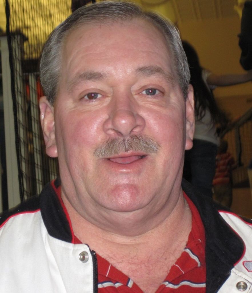 Barry Hall Profile Photo