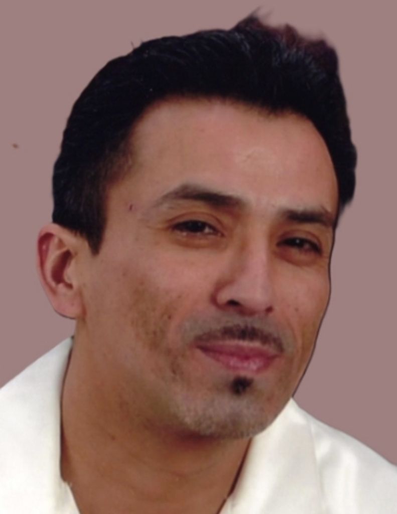 Teodoro Ruiz Profile Photo