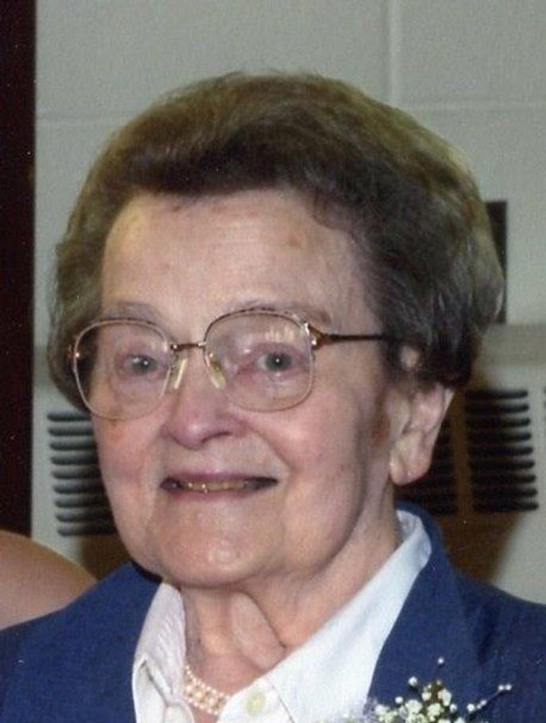 Elizabeth  L. Varrasse