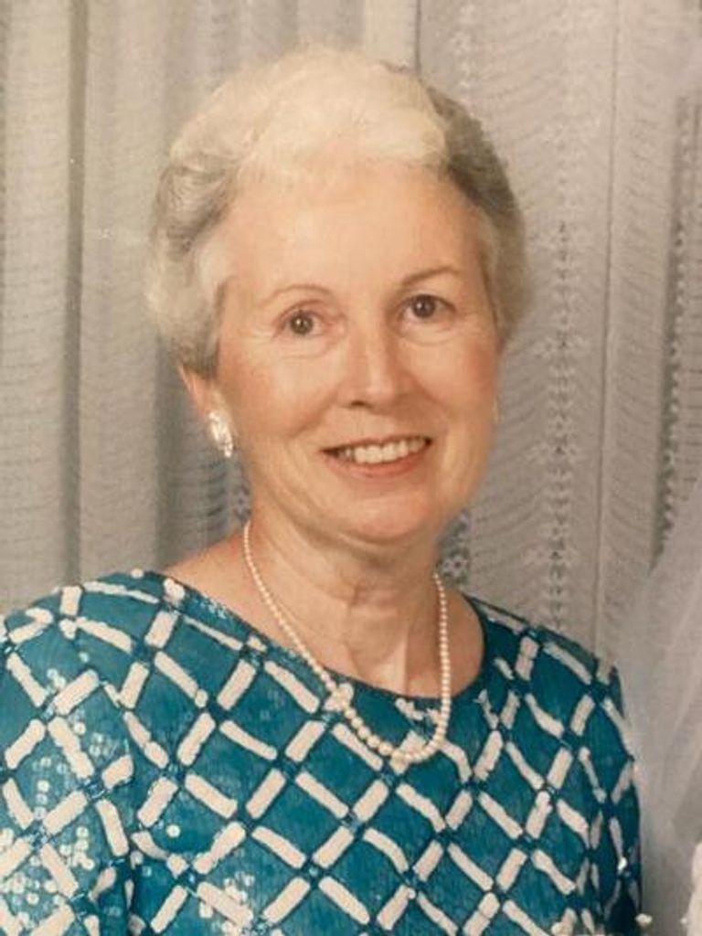 Catherine Bennett Profile Photo