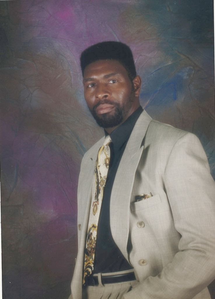 Johnny Lee Dozier Profile Photo