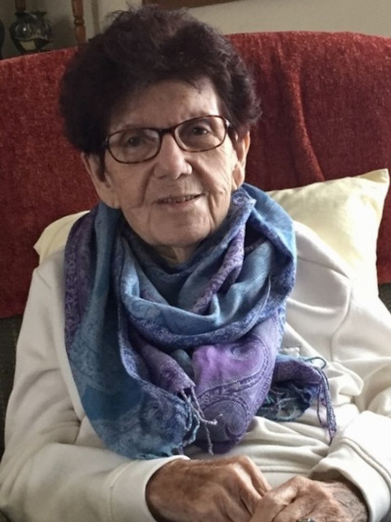 Carol Drapeaux Profile Photo