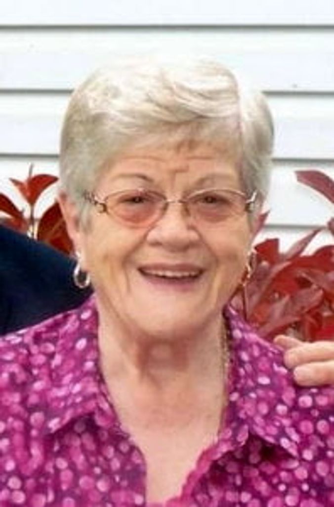 Janet Cawvey Profile Photo