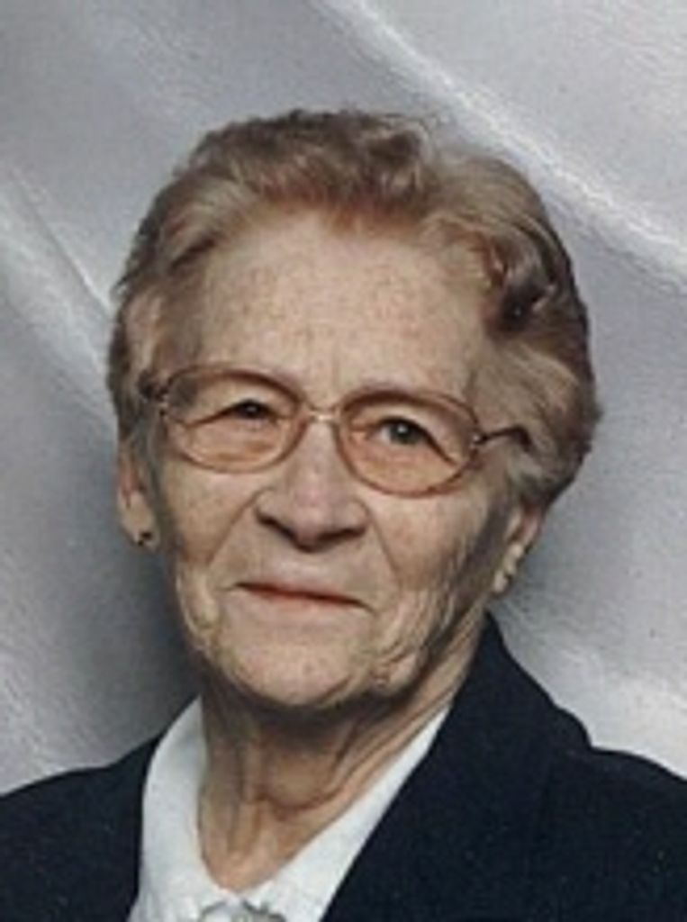 Rosile Nick) Hauser