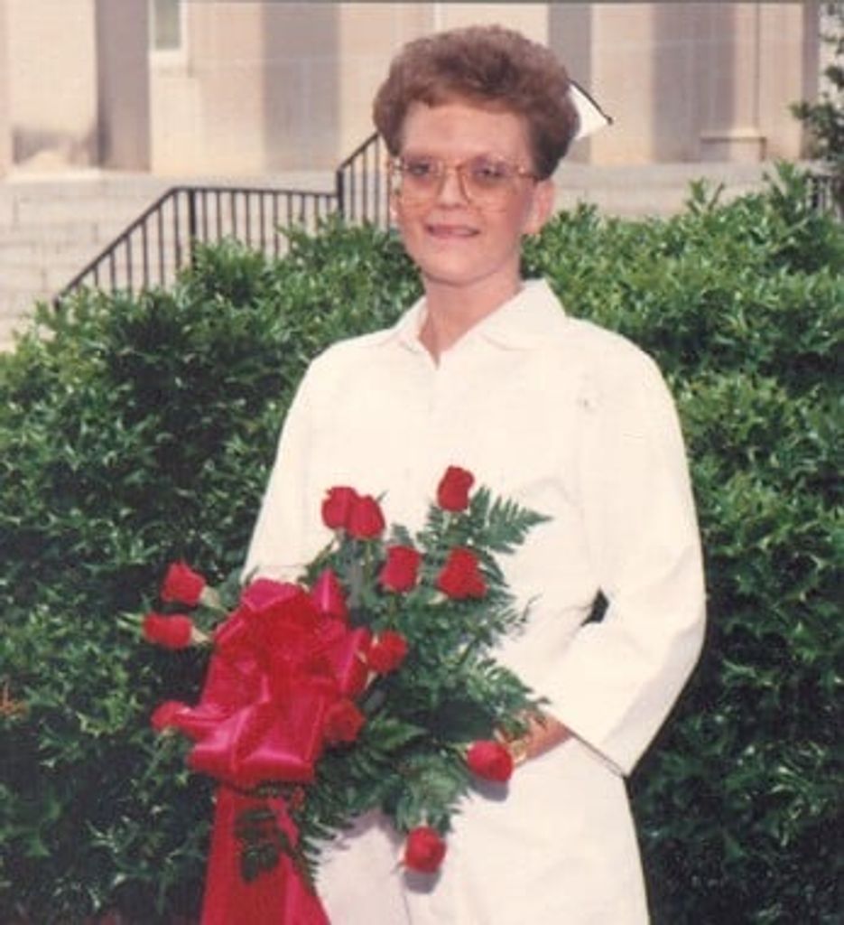 Linda Carol Hartis