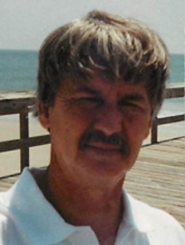 Roger  Curtis Taylor