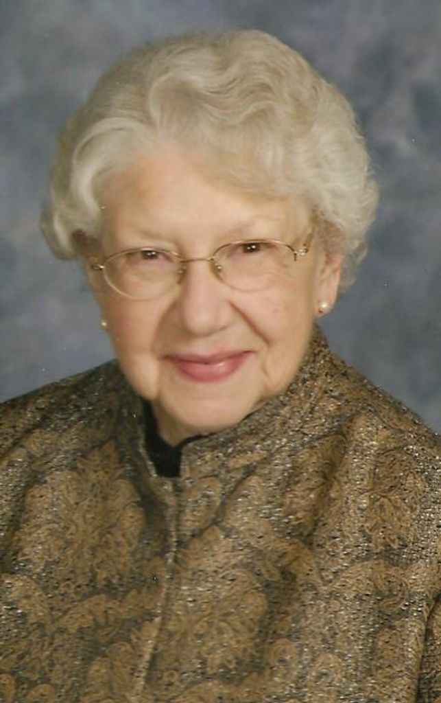 Ruth E. (Neubauer)  Arnold