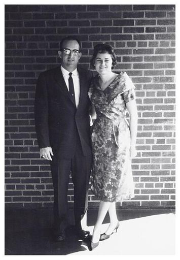 Mary Simpson photo gallery thumbnail 5 of 9