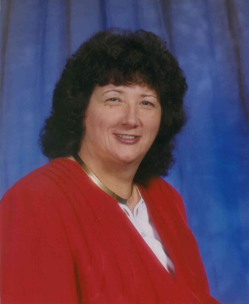 Vicie (Mounts)  Taylor Mostella