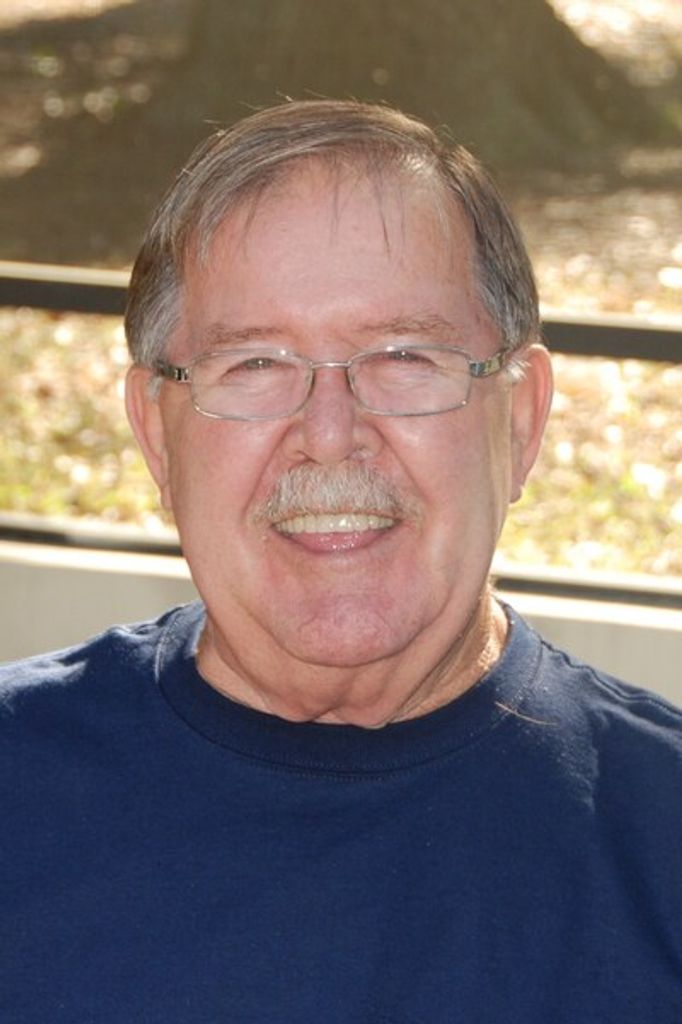 Thomas George Kniess Profile Photo