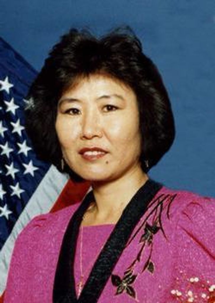 Song Pok Moore