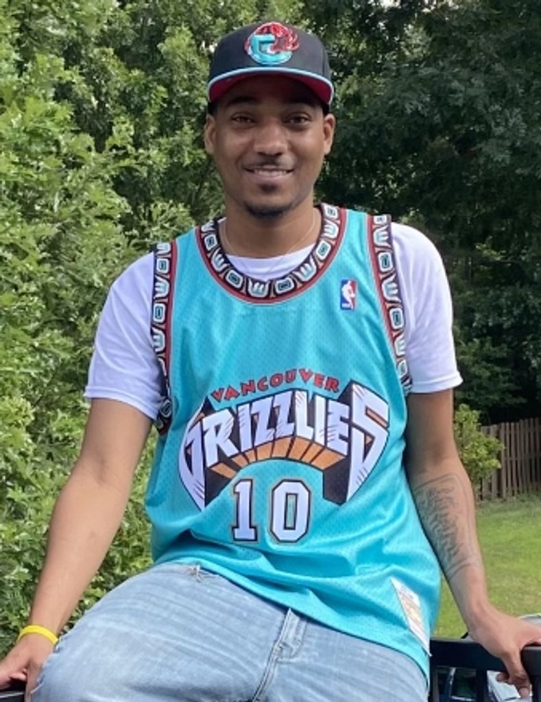 Courtney Dante Thomas Profile Photo