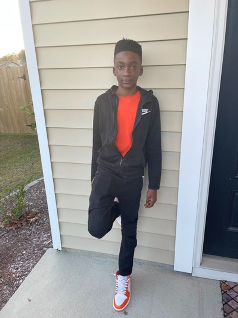 Micah Lamon-Zyarion Simmons Profile Photo
