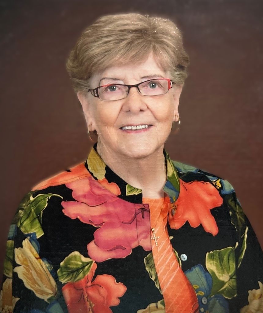 Louise Hokett Profile Photo