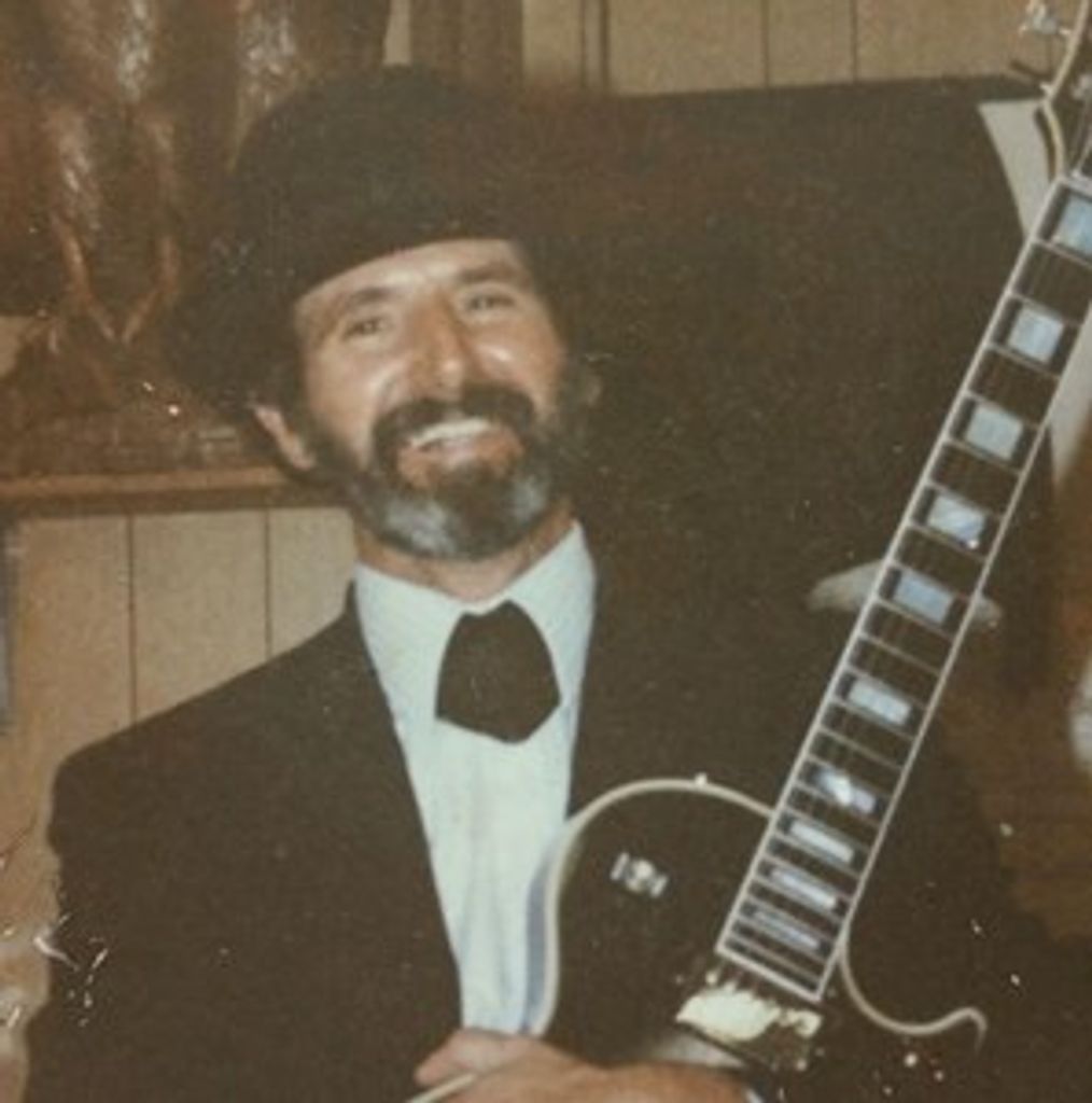 Max R. Farley Profile Photo