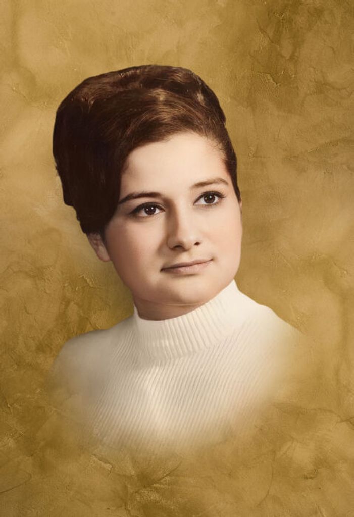 Maria Osbelia Galvan Profile Photo
