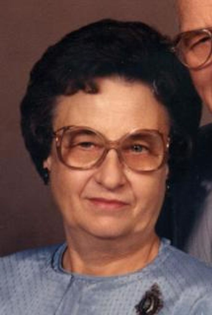 
Melva
 
Casey
 Profile Photo