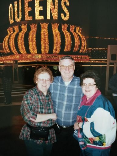 Curtis Clifford Ladwig photo gallery thumbnail 102 of 135