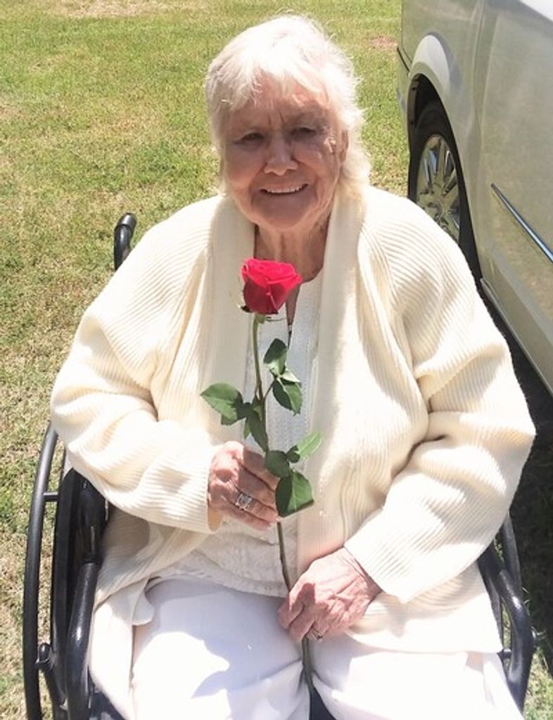 Helen Hughes Profile Photo