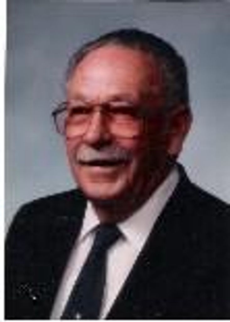 Joe Mcmennamy Profile Photo